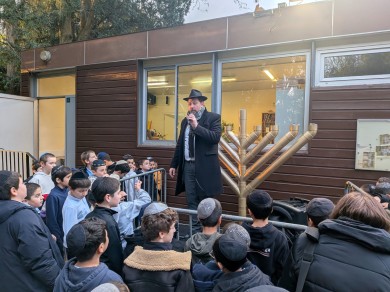 WhatsApp Image 2025-12-19 at 14.38.36