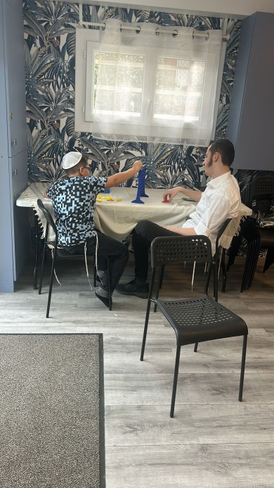 WhatsApp Image 2026-01-16 at 15.38.57 (2)