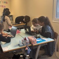 Ateliers numeriques au CM2